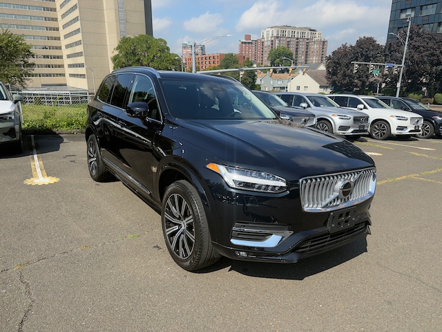 2024 Volvo XC90 B5 Core Bright SUV