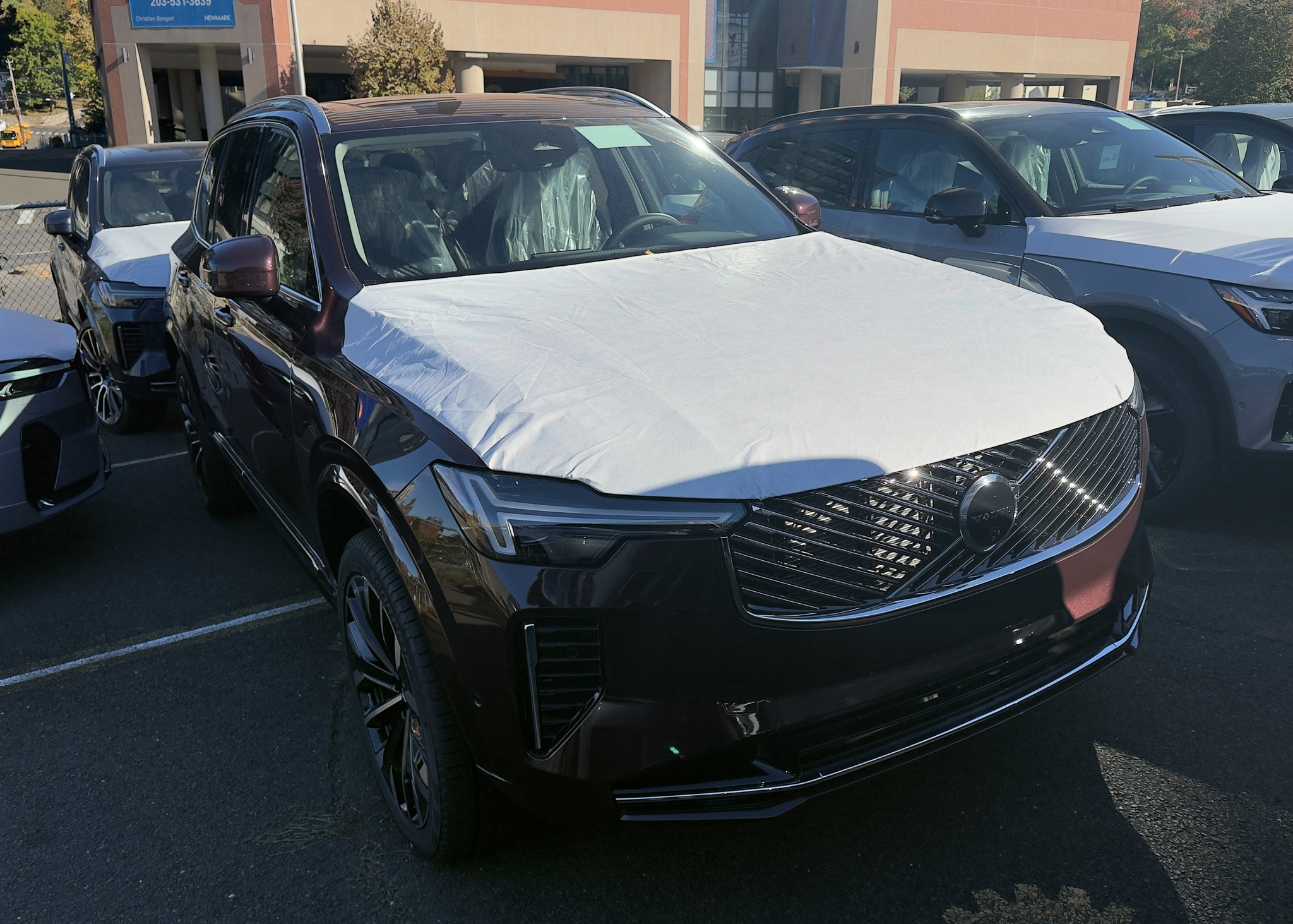 2026 Volvo XC90 Plus's photo