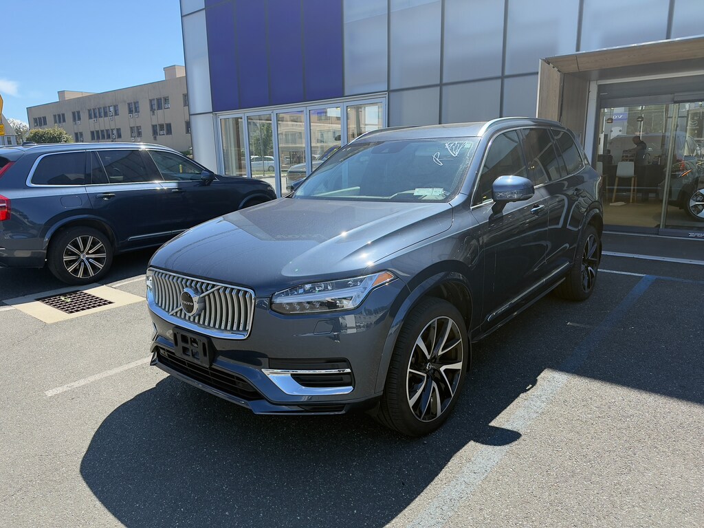 Used 2022 Volvo XC90 Recharge Plug-In Hybrid T8 Inscription Expression Extended Range 6P SUV