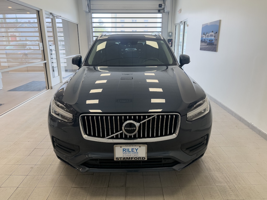 Used 2021 Volvo XC90 T5 Momentum 7 Passenger SUV