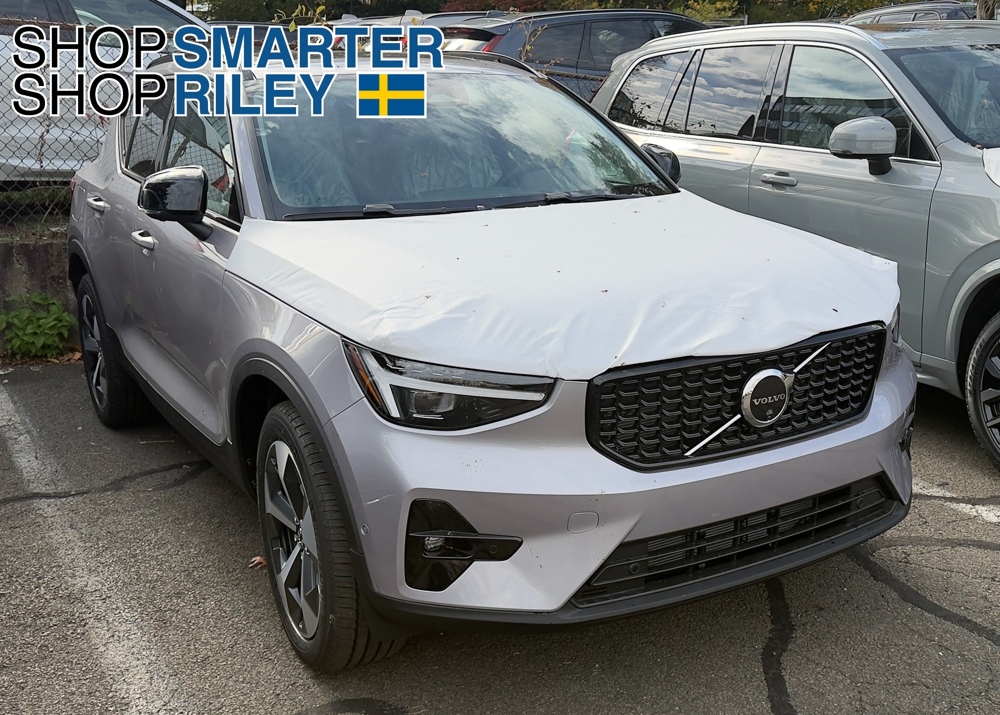 2026 Volvo XC40 Plus's photo
