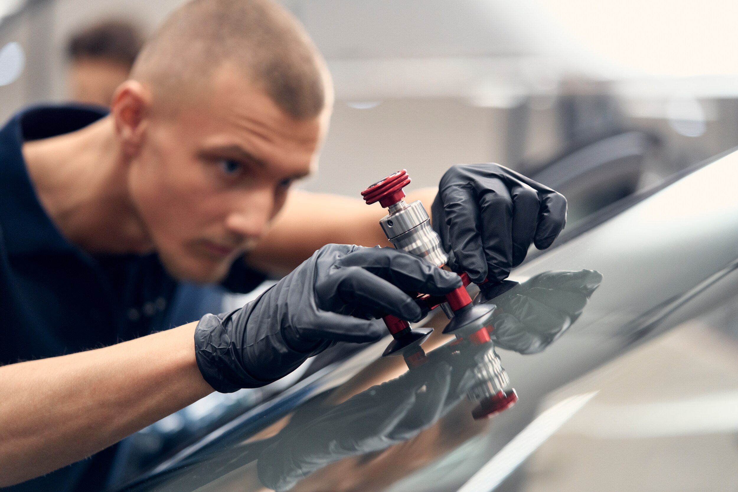 EH2411145_Windscreen_Repair.jpg