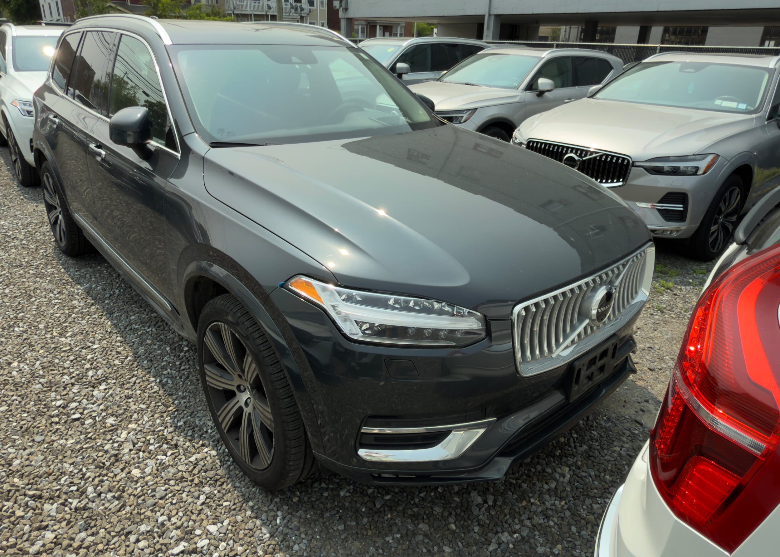 2022 Volvo XC90 Inscription's photo