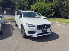 2023 Volvo XC90 B5 AWD Core SUV