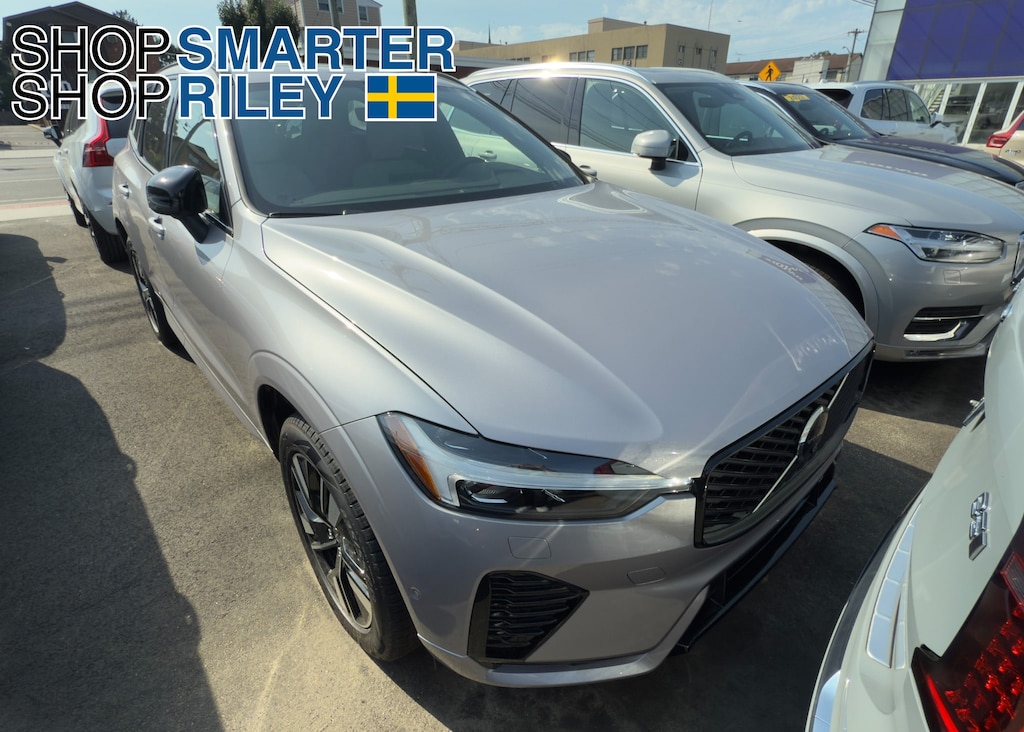 New 2026 Volvo XC60 B5 Plus SUV