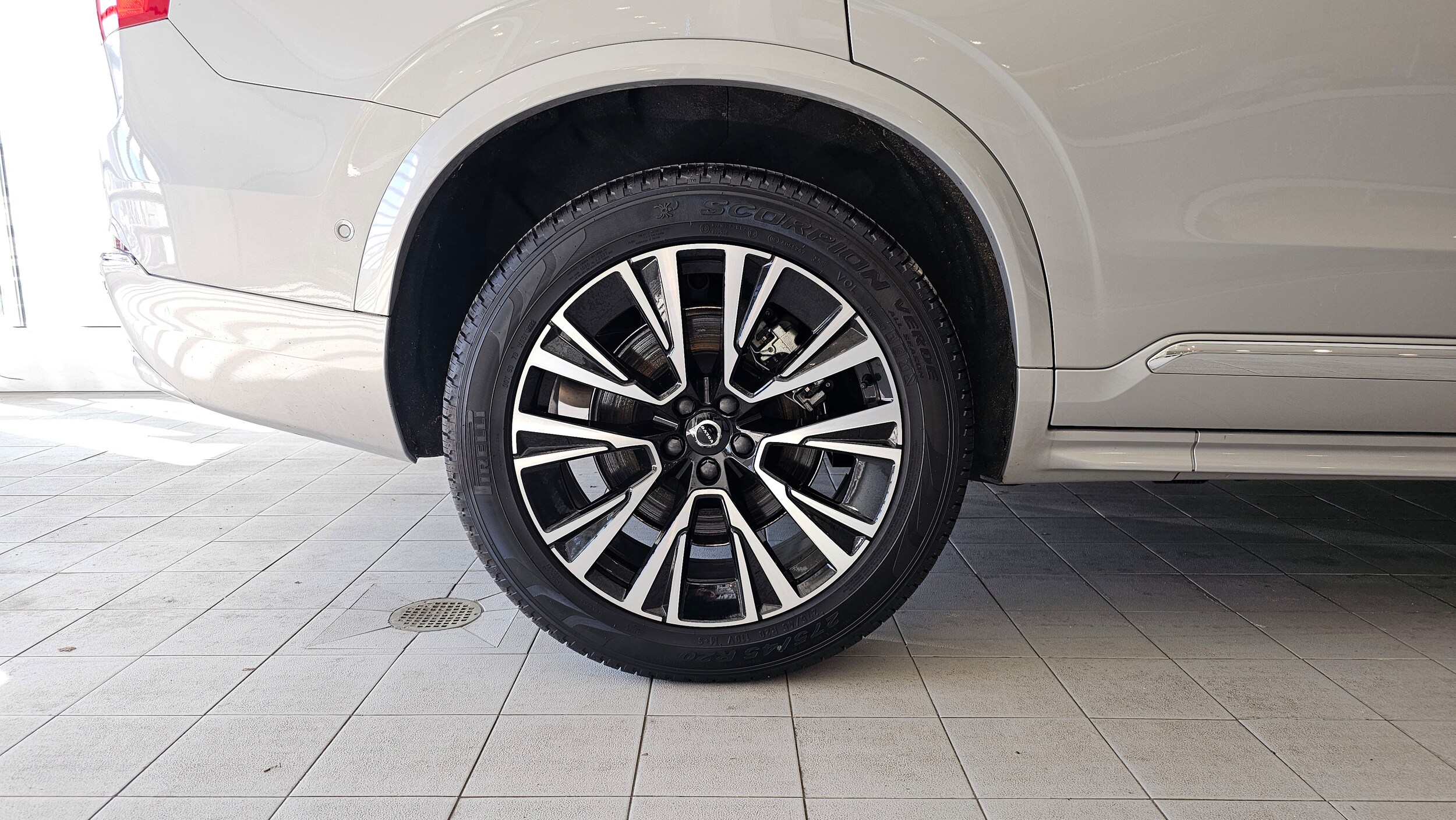 2023 Volvo XC90 Recharge Plus photo 4