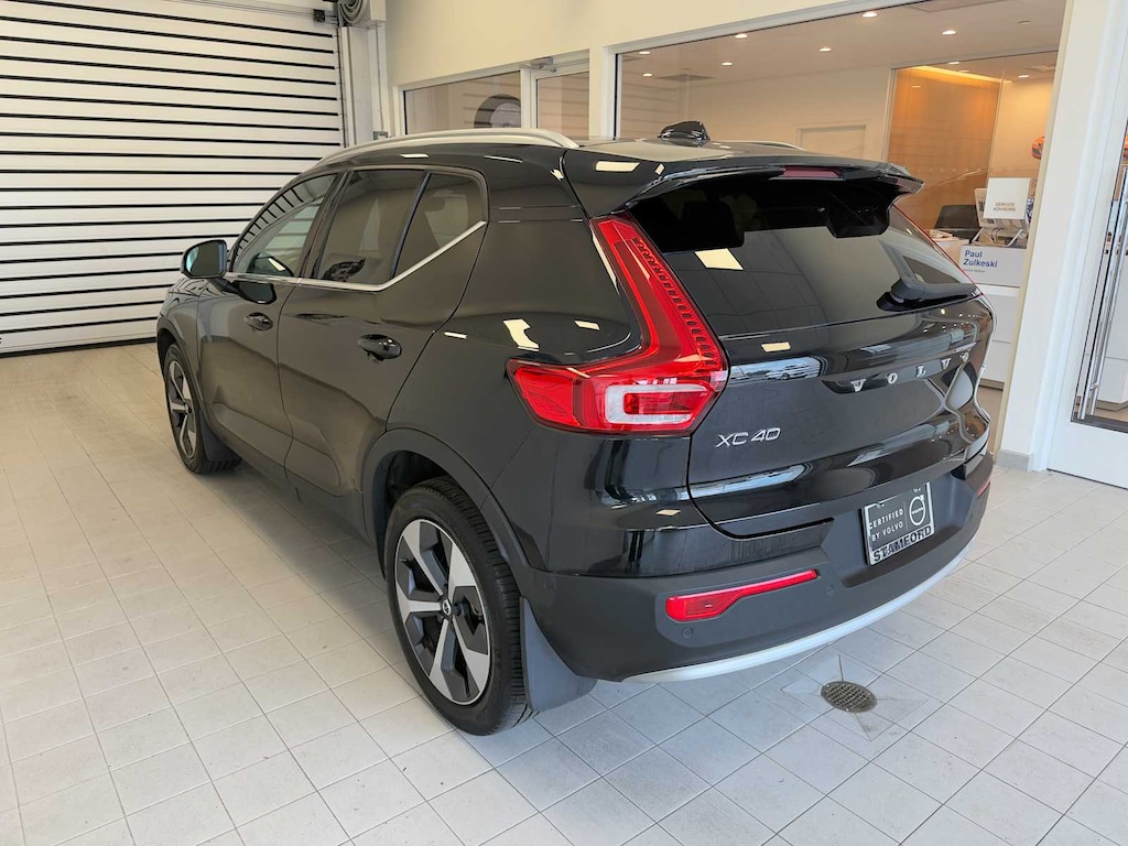 Used 2024 Volvo XC40 B5 Plus Bright SUV