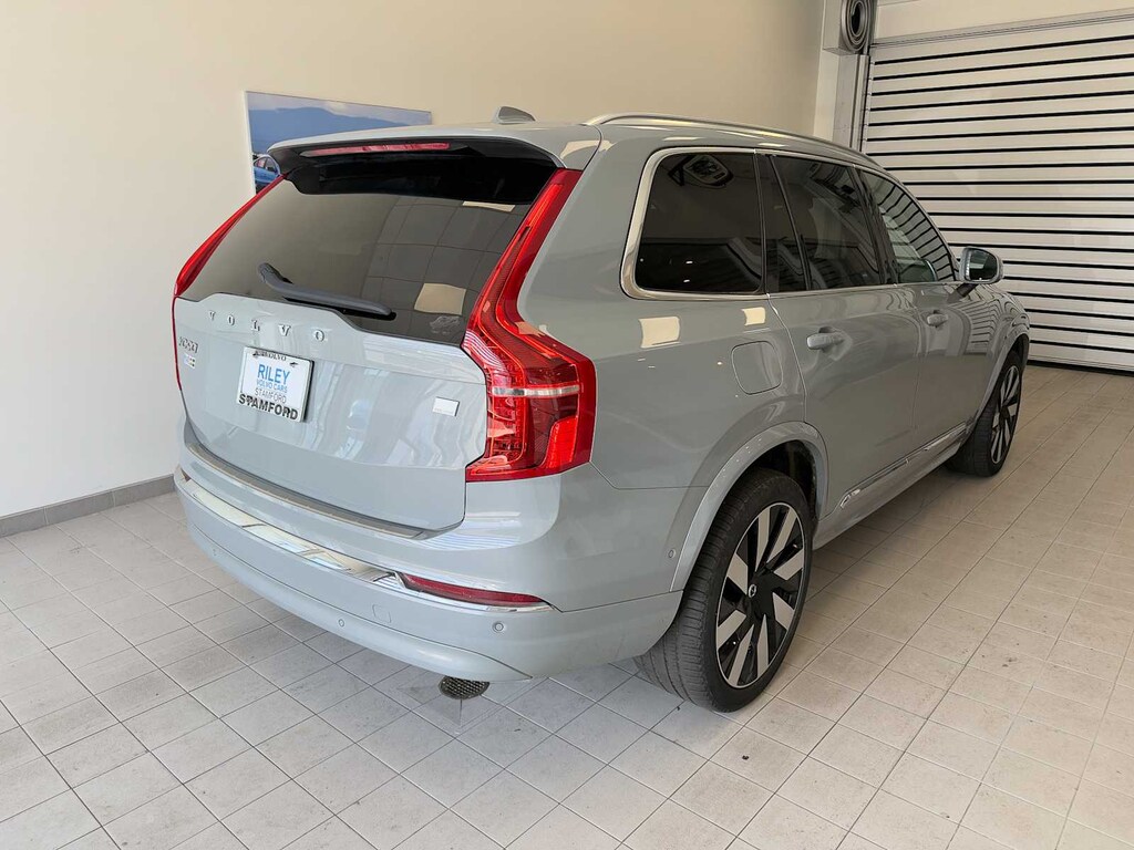 Certified 2024 Volvo XC90 plug-in hybrid T8 Plus Bright 7-Seater SUV