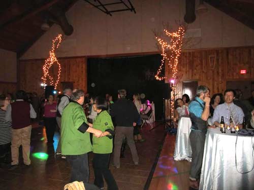 500 × 375