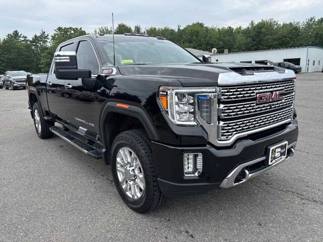 2022 Gmc Sierra 2500 HD Denali photo 3