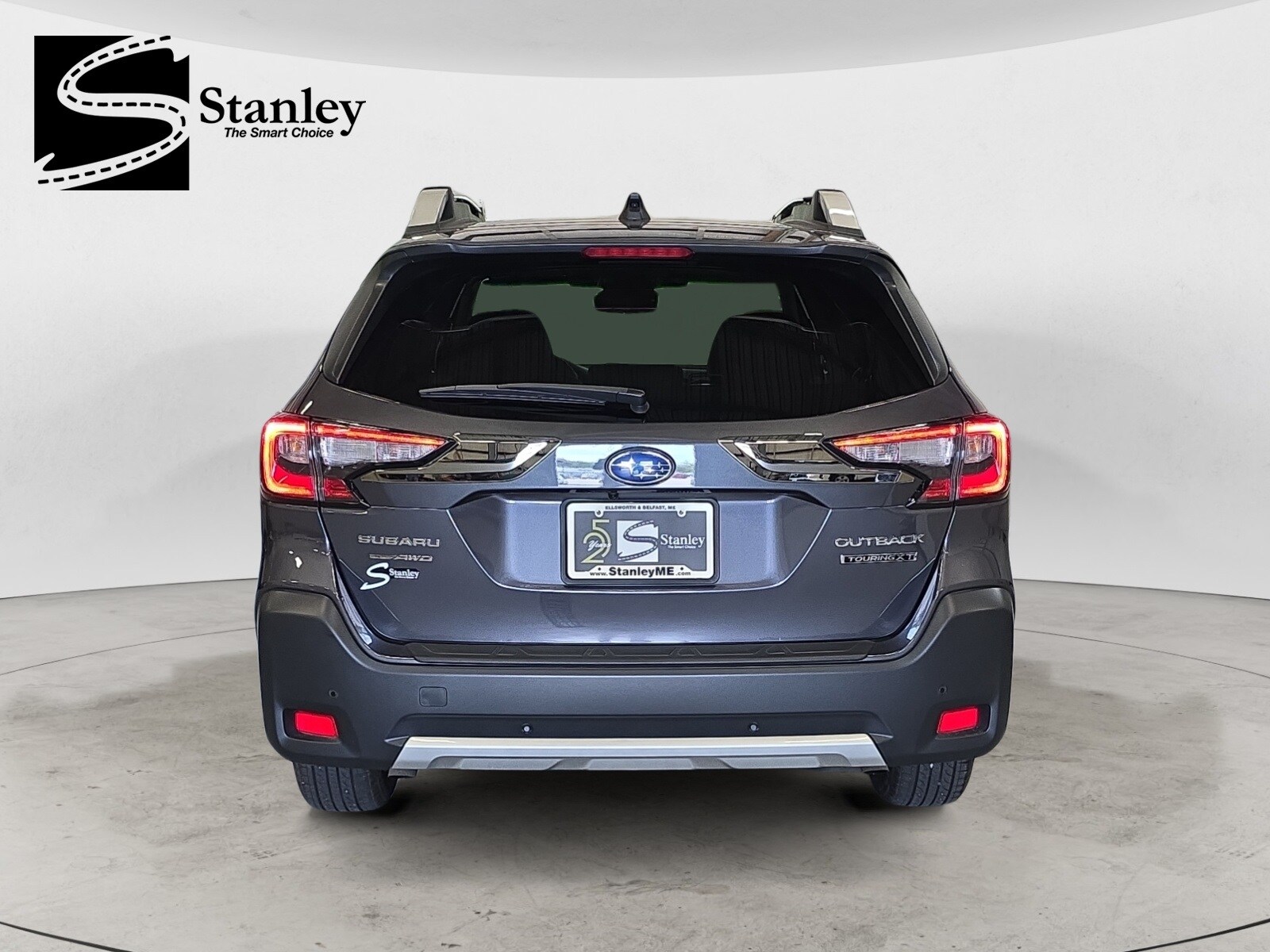 2025 Subaru Outback Touring XT photo 3