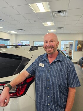 Staff member Bill Carey Jr. from ID_3e36dc