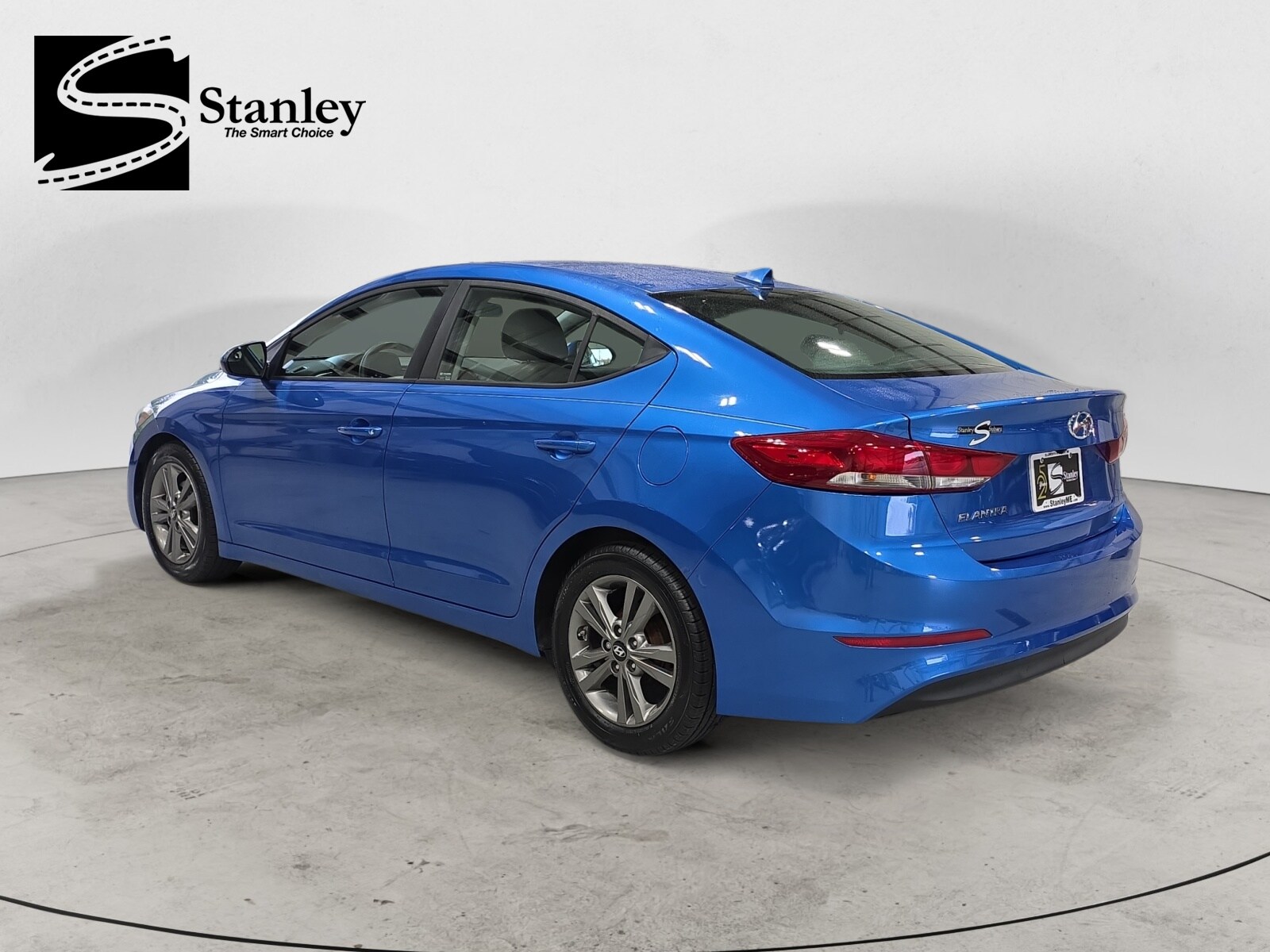 2017 Hyundai Elantra SE photo 3