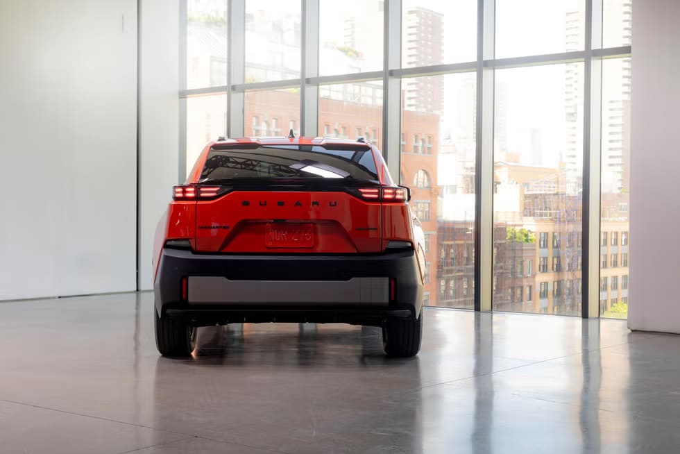 2026-subaru-uncharted-exterior-studio-pr-108-68791038f1228.png