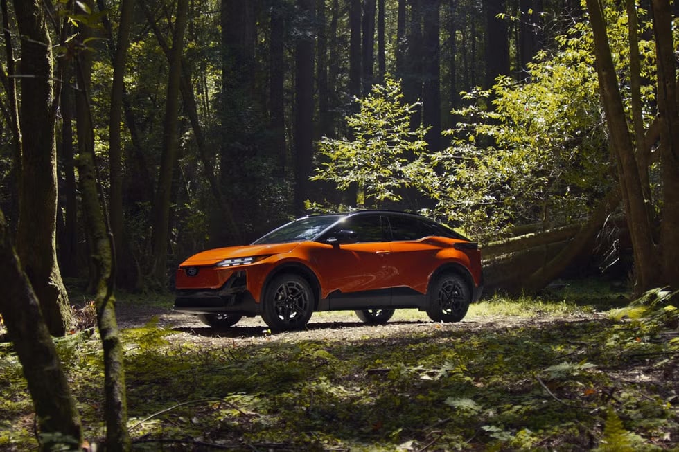 2026-subaru-uncharted-exterior-dynamic-pr-101-687910260bd4b.png