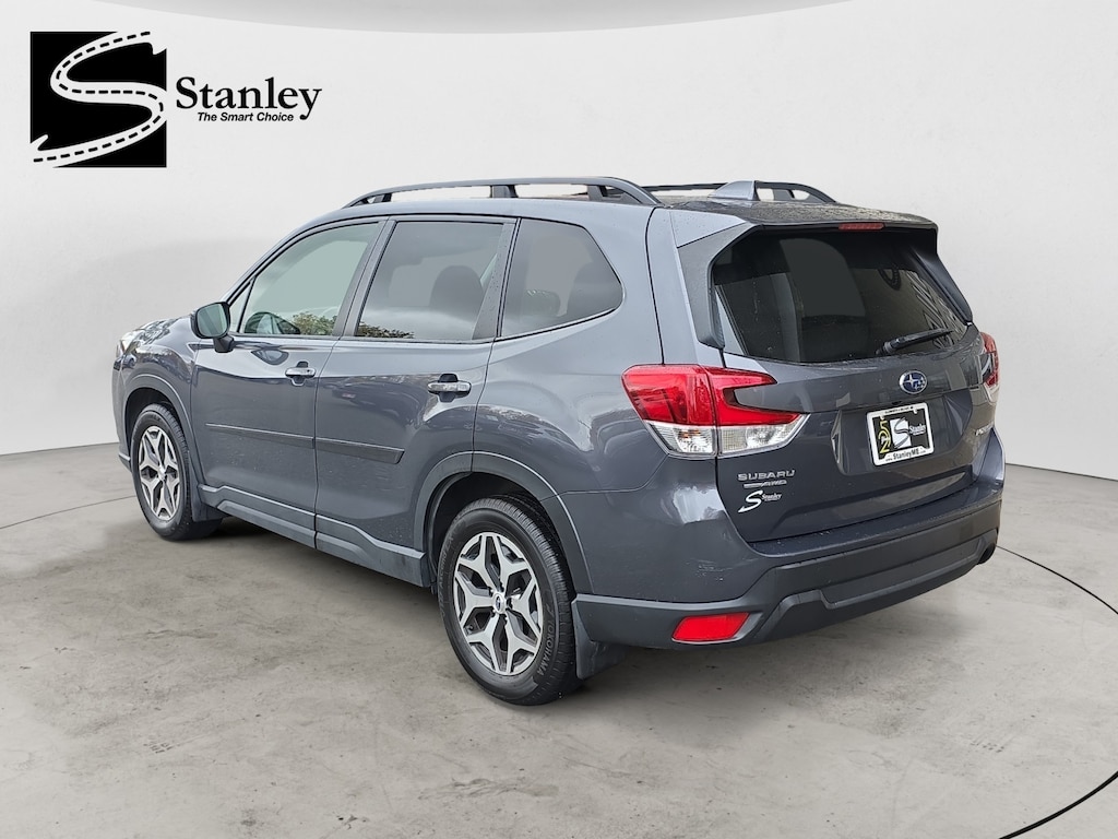 Used 2022 Subaru Forester Premium SUV
