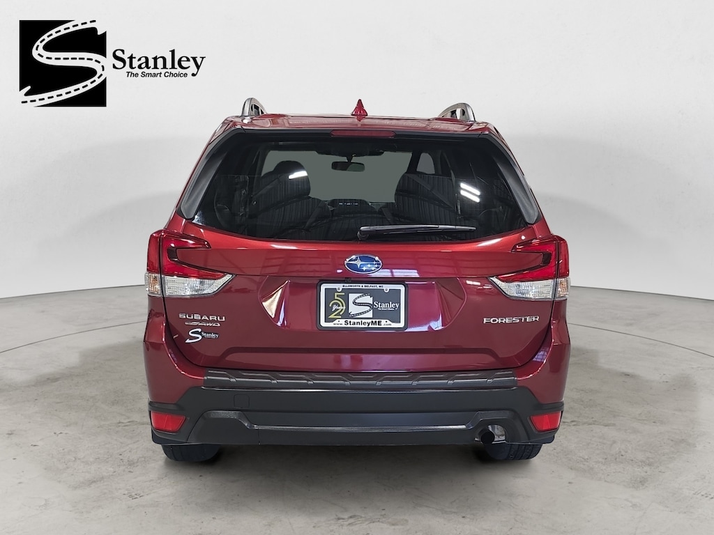 Used 2023 Subaru Forester Premium SUV