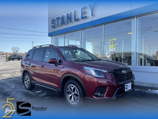 2023 Subaru Forester Premium's photo