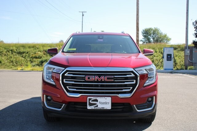 Used 2022 GMC Terrain SLT with VIN 3GKALVEV2NL108485 for sale in Ellsworth, ME