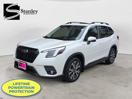 2023 Subaru Forester Limited SUV Ellsworth, Maine