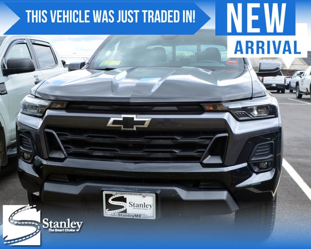 2023 Chevrolet Colorado 4WD LT Crew Cab Short Box's photo
