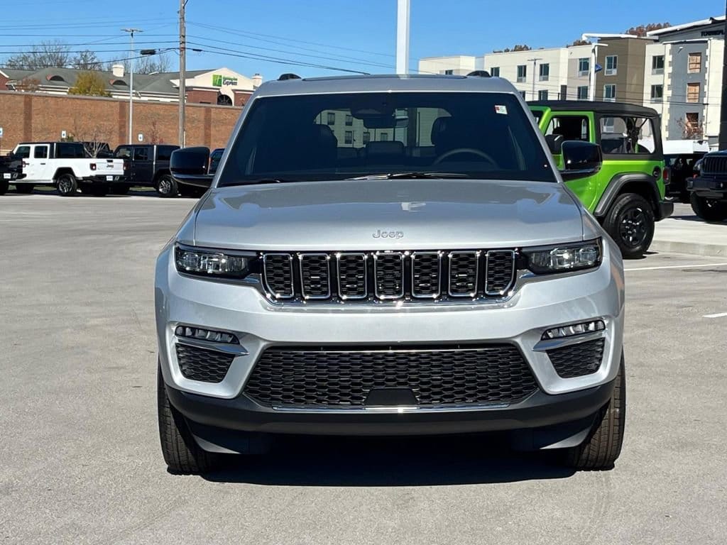 New 2025 Jeep Grand Cherokee LIMITED 4X4 Sport Utility