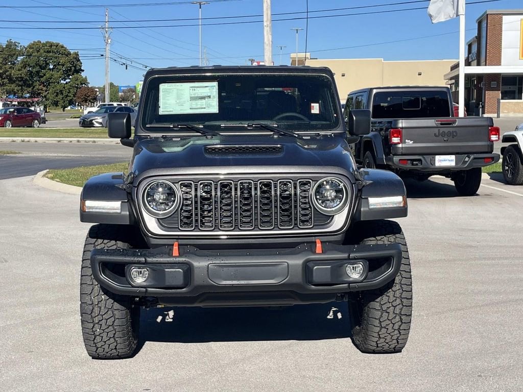 New 2025 Jeep Gladiator MOJAVE X 4X4 Pickup