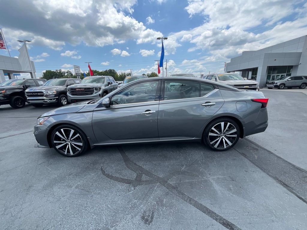 2020 Nissan Altima 2.5 Platinum photo 4