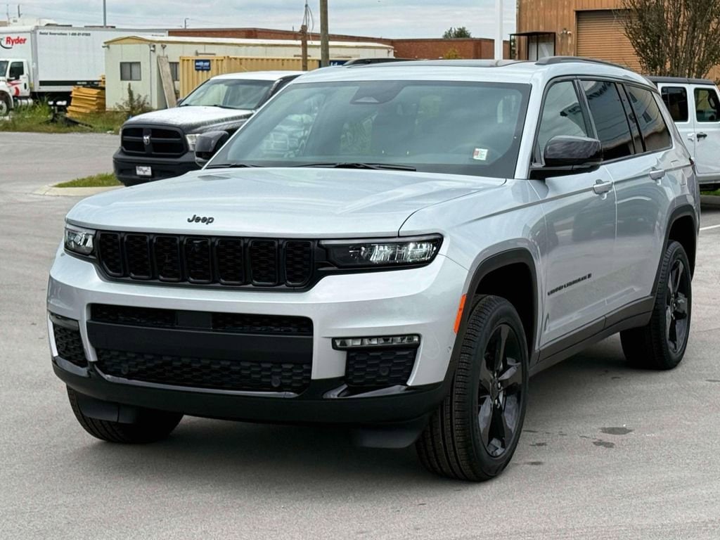 New 2025 Jeep Grand Cherokee L LIMITED 4X4 Sport Utility