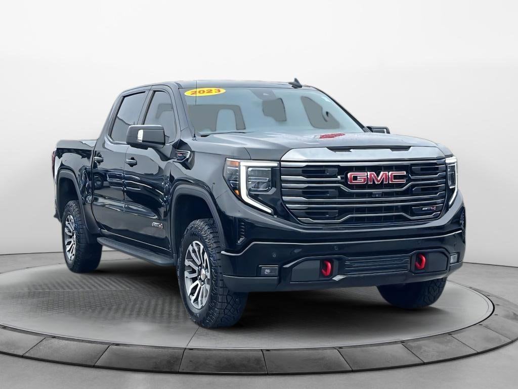 2023 GMC Sierra 1500 AT4's photo