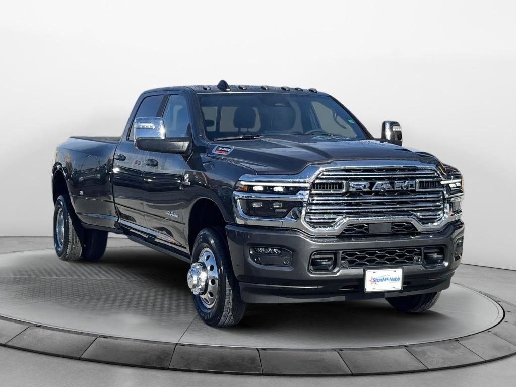 2026 RAM Ram 3500 Pickup Laramie's photo