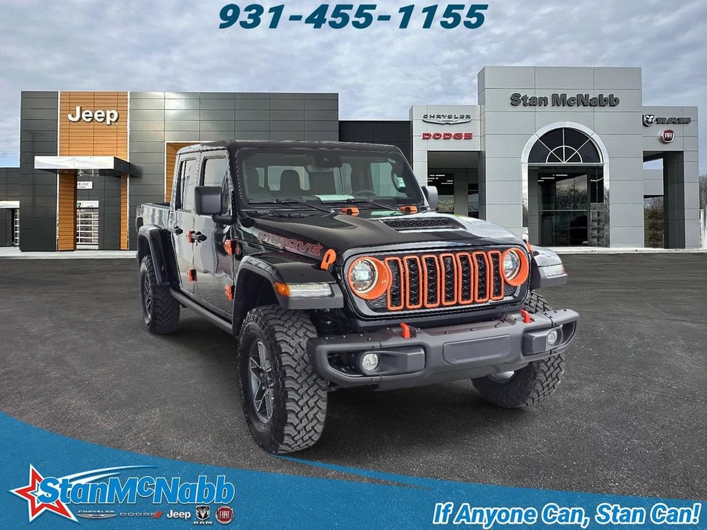 Used 2025 Jeep Gladiator Mojave Truck Crew Cab