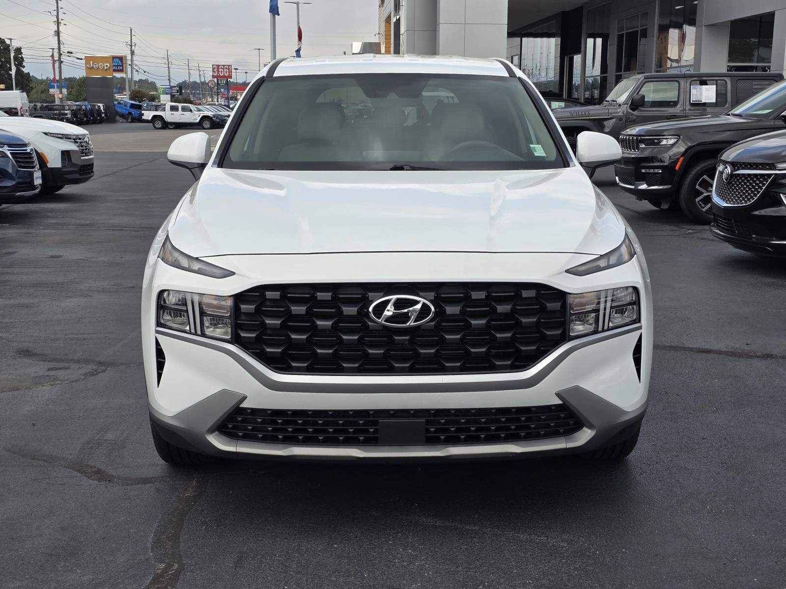 Used 2023 Hyundai Santa Fe SE with VIN 5NMS14AJ4PH658435 for sale in Tullahoma, TN