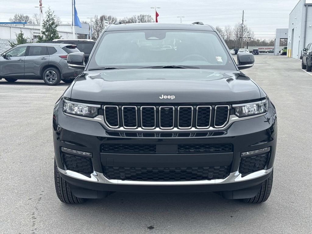 New 2025 Jeep Grand Cherokee L LIMITED 4X4 Sport Utility