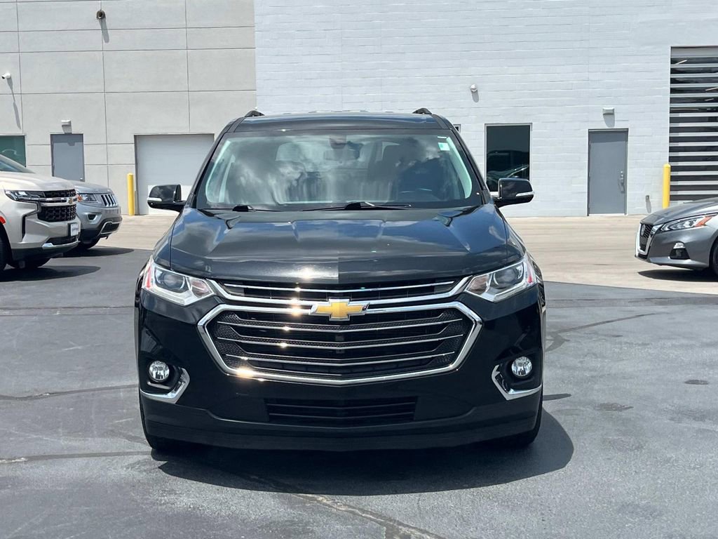 2019 Chevrolet Traverse Cloth 1LT photo 2