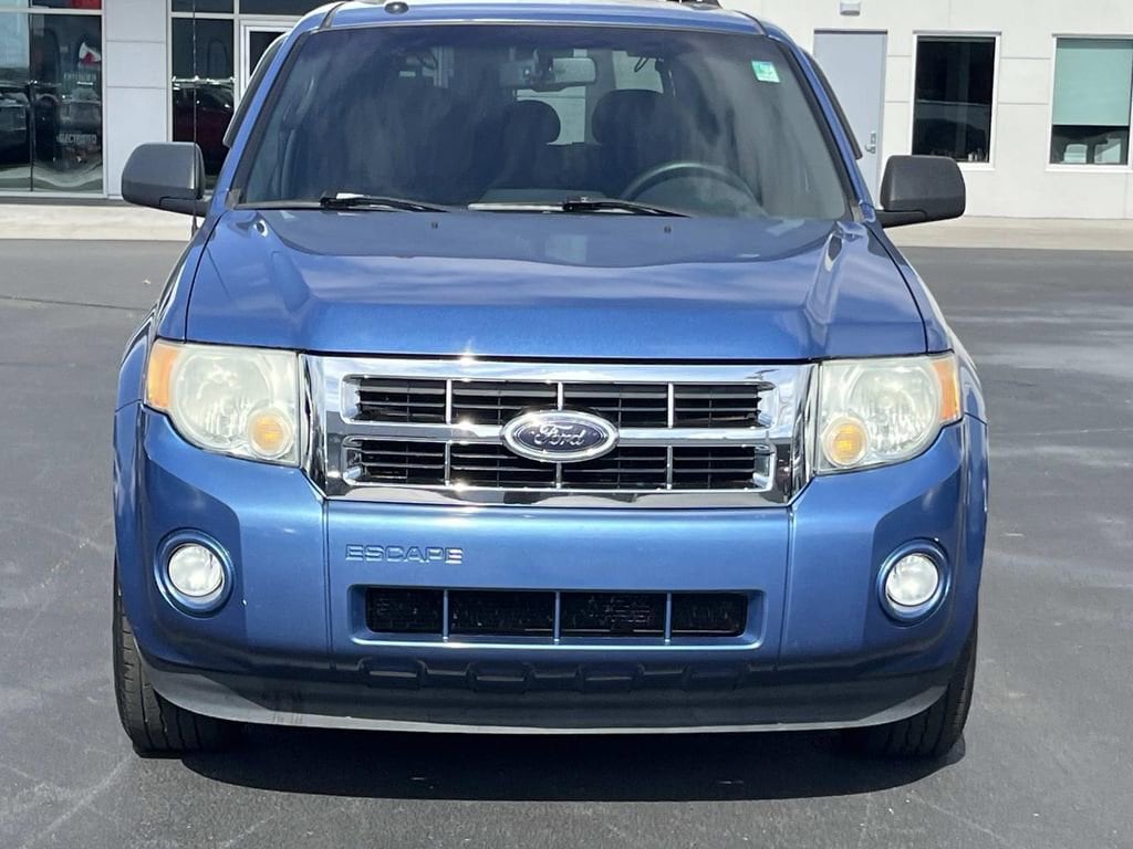 Used 2009 Ford Escape XLT with VIN 1FMCU03769KB22191 for sale in Tullahoma, TN