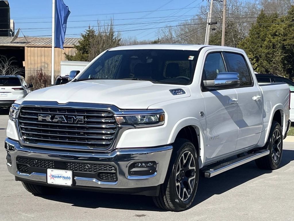 New 2026 Ram 1500 LARAMIE CREW CAB 4X4 5'7 BOX Pickup