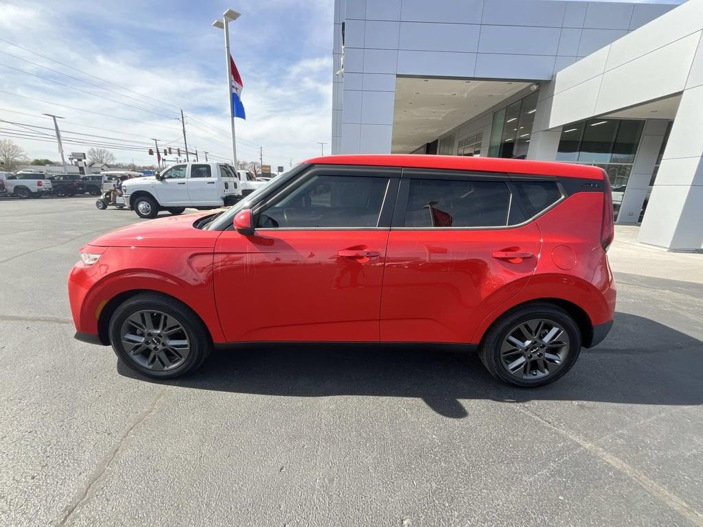 Used 2022 Kia Soul EX Hatchback