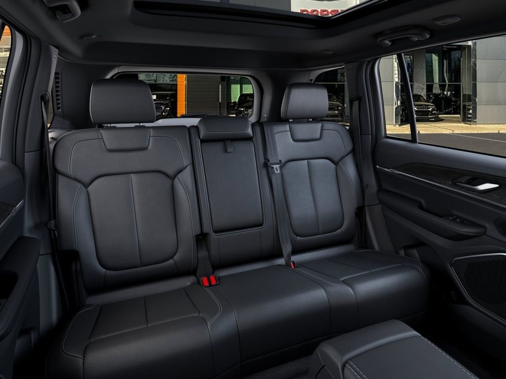 2025 Jeep Grand Cherokee Limited - Photo 15