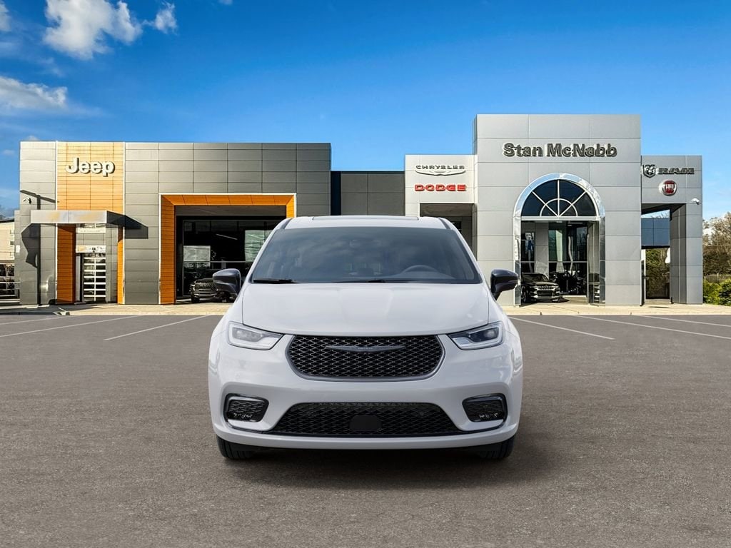 2026 Chrysler Pacifica Select - Photo 6