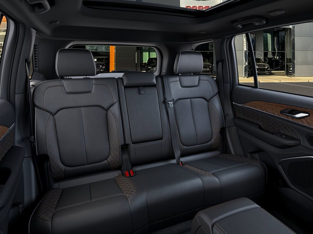 2025 Jeep Grand Cherokee Summit - Photo 15