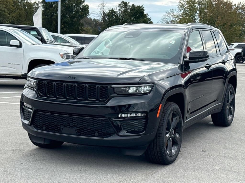 New 2025 Jeep Grand Cherokee LIMITED 4X4 Sport Utility