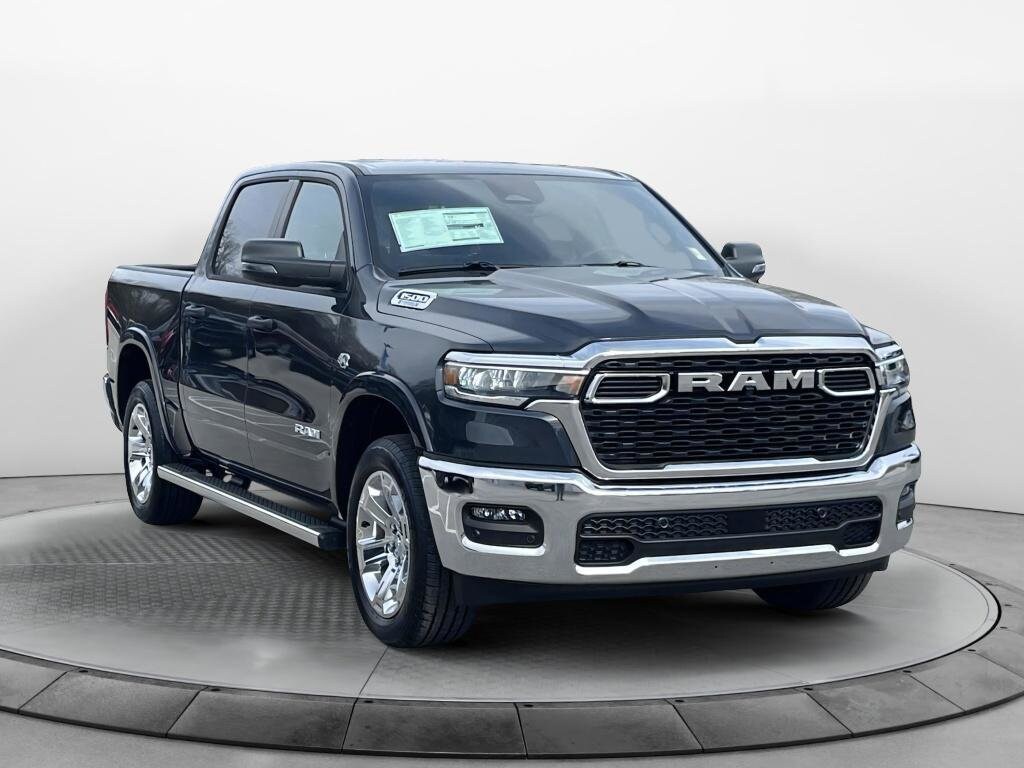 New 2026 Ram 1500 BIG HORN CREW CAB 4X4 5'7 BOX Pickup