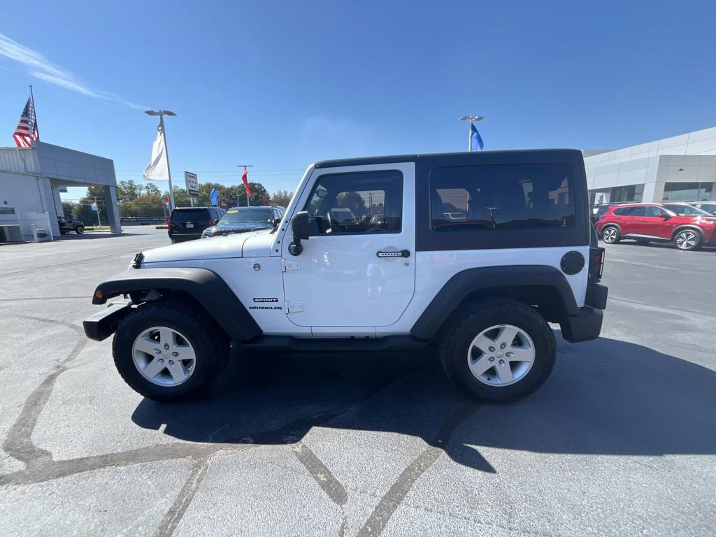 2017 Jeep Wrangler Sport photo 4