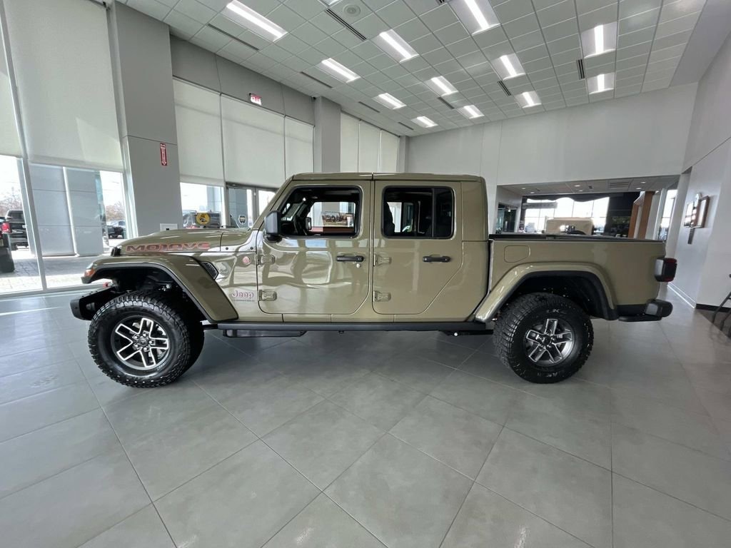 New 2026 Jeep Gladiator MOJAVE X 4X4 Pickup