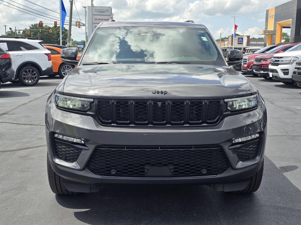 Used 2025 Jeep Grand Cherokee Limited SUV