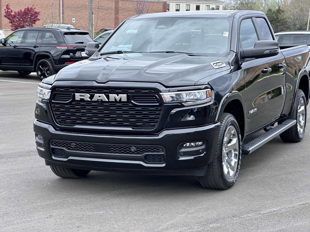2025 Ram 1500 Big Horn photo 4