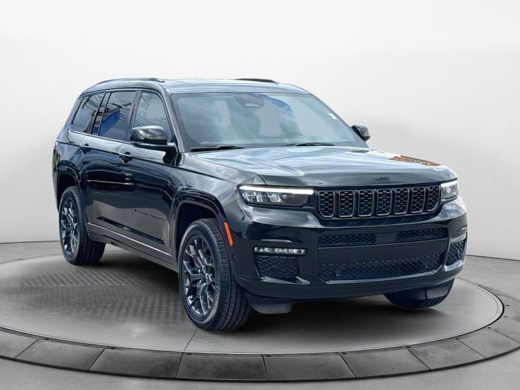 2025 Jeep Grand Cherokee L Summit Reserve's photo