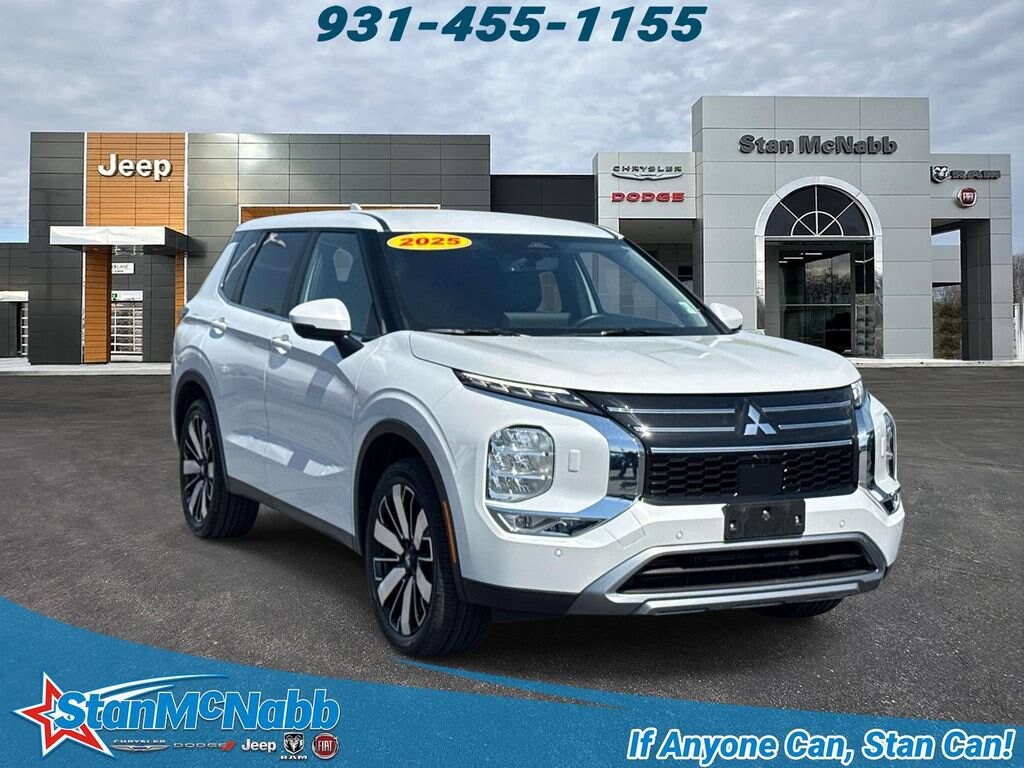 Used 2025 Mitsubishi Outlander SE SUV
