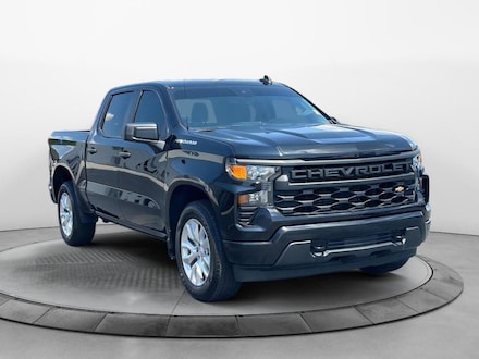 2022 Chevrolet Silverado 1500 Custom Truck Crew Cab